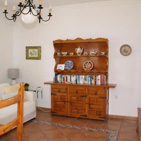 Sleeps 4 With Terrace Apartamento Chipiona