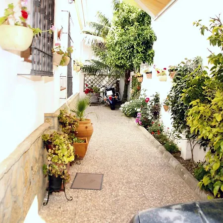 Apartamento Sleeps 4 With Terrace Chipiona