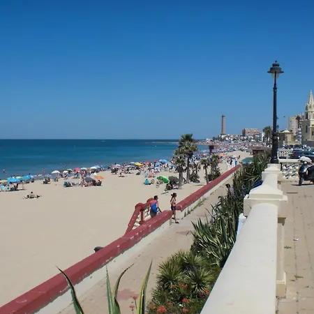Apartamento Sleeps 4 With Terrace *