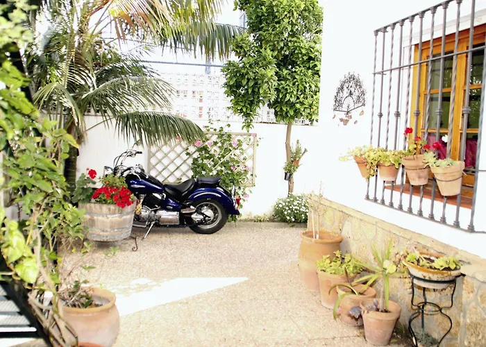Apartament Sleeps 4 With Terrace *